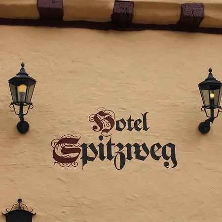 Spitzweg Szálloda 3*
