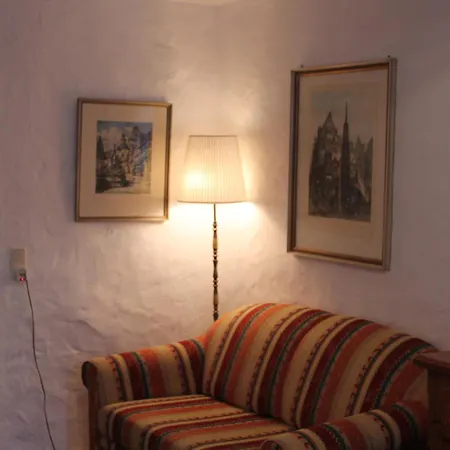 Spitzweg 3*